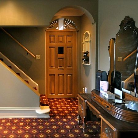 Creighton Manor Inn Bed & Breakfast Orillia Zewnętrze zdjęcie